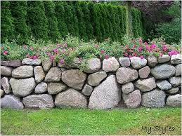 Pin Von Estell Satterfield Auf Idees Jardin Steinmauer Garten Natursteine Garten Garten Landschaftsbau