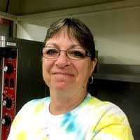 Stephanie Lollar's Instagram, Twitter & Facebook