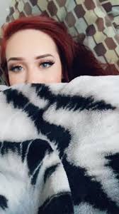 i do be vibing tho #inthebed