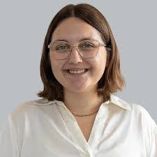 Carl Curran's Instagram, Twitter & Facebook