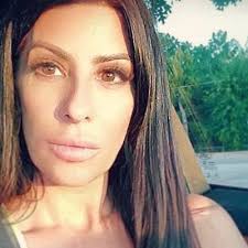 Nicole Weekley (@coco_278)