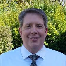 Lynette Gossett's Instagram, Twitter & Facebook