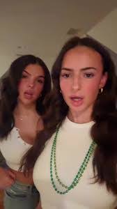 Sophia Gil's Instagram, Twitter & Facebook