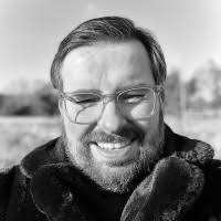 Stef Vossen Email & Phone Number