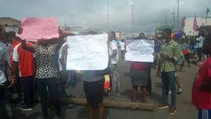 Well, you're in the right place. Things Fall Apart As Ondo Students Protest Over Hike In Tuition Fees Daily Advent Nigeria