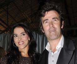 O bebé, que o casal decidiu chamar joão catarina furtado e o bebé estão bem de saúde e receberam ontem as primeiras visitas das pessoas mais chegadas ao casal, que não quiseram deixar. Catarina Furtado E Joao Reis Viajam Com Os Filhos