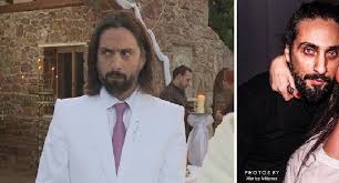 Συντάχθηκε απο τον/την μάριος παϊτάρης. Pesame Apo Ta Synnefa Ayth Einai H Syntrofos Toy Zoyba Apo To Ela Sth 8esh Moy Kai Einai Mia Kallonh Kuskusaki Eu