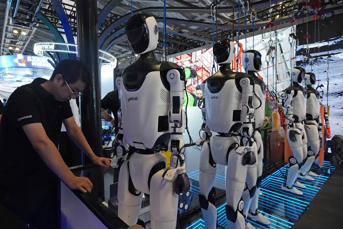 US bans foreign-made humanoid robots, targeting China over national  security – NBC4 WCMH-TV