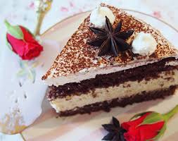 1/2 tasse zucker in einem kochtopf mit einem eigelb vermischen dann das. Lebkuchen Torte Mit Weisser Schokoladencreme Fraulein Ella