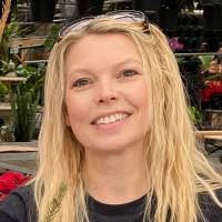 Lynn Wicks Email & Phone Number