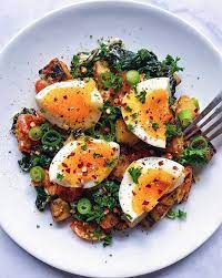Spicy Breakfast Hash With Jammy Eggs Recipe By Carina Wolff The Feedfeed Recipe Healthy Recipes Breakfast Hash Food
