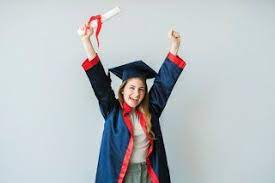 صور عبايات تخرج 2019 اجمل ارواب حفل التخرج graduation gown gowns academic dress