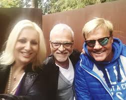 Nino de angelo sang sich mit jenseits von eden in die herzen aller schlagerfans. Nino De Angelo Was Geht Da Mit Dieter Bohlen Schlager De