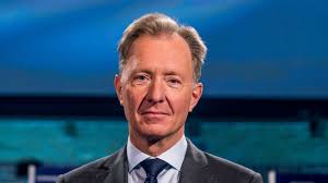 Tom Hanks moet Matt Damon redden