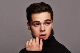 10 things about Belleville, Illinois native AJ Mitchell