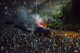 1827 race riots in cincinnati (1,000 blacks leave for canada) 1831 hurricane hits barbados; Se Implinesc 3 Ani De La Protestele Din 10 August Europa Fm