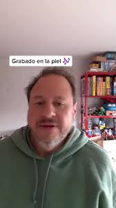 Grabado en la piel: Canción de Alejandro Martinez