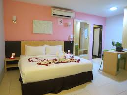 Se 63 recensioner, 71 bilder och bra erbjudanden på temasek hotel, rankat #116 av 231 hotell i melaka och med betyget 3 av 5 på tripadvisor. Book Now Temasek Hotel