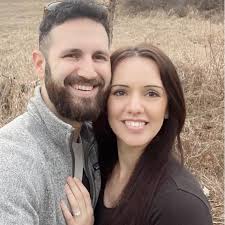 Leo Whitten's Instagram, Twitter & Facebook