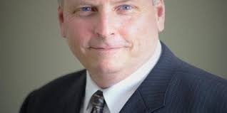 Koenig to resign from Chamber in September