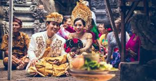 Bahasa bali selamat menempuh hidup baru. Makna Dan Tujuan Dibalik Serangkaian Acara Adat Pernikahan Bali Wedding Market