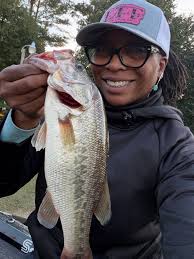 It's that time!! Off to Kentucky Lake to fish the Lady Bass Anglers  Association Classics! Ready to get out for a few practice days and then  tournament starts the 8th! Be sure