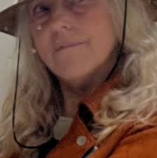 My sons phone is missing a Samsung s22 if anyone has found it please let us  know x