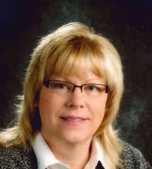 Paula Landers's Instagram, Twitter & Facebook