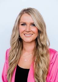 Erica Caudill's Instagram, Twitter & Facebook