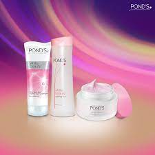 Follow The Perfect Skin Care Regime With Pond S White Beauty Range And Bring Back Your Spot Less Radia Oily Skin Care Oily Skin Care Routine Skin Care Remedies
