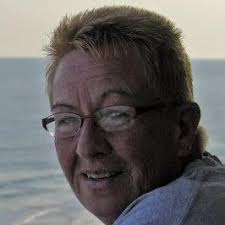 Best nail salon in Jefferson City for wedding nails?