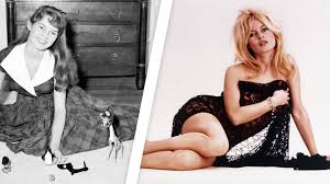 Brigitte Bardot lachend mit ihrem Sohn Nicolas Charrier