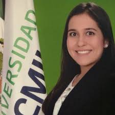 Me siento profundamente agradecida por poder celebrar la culminación de  este ciclo estudiantil en mi trayectoria.