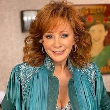 Honey, you're looking at my post, and you can't even say hi to me or you  don't love me anymore 💔💔💔 Reba McEntire