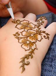 Henna tattoos are at their most vibrant freshly after application and fade over time. Photos Painting Henna Tattoos At Buckley Park The Durango Herald