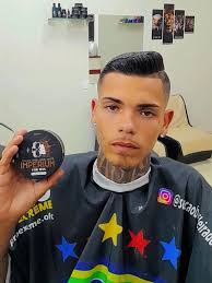 Quem aí já fes ou tem vontade de faser o famoso frisado ? 💈🇧🇷👊🏻💈  #cabelo #fristayle #barbeirosbrasil #barbiroshaphoto #barbeirobrasileiro  #barbeiroshow #barbeirosbrasileiros #diciplina #barbeirosbrasileiros  #frisado