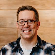 Dan Manns's Instagram, Twitter & Facebook