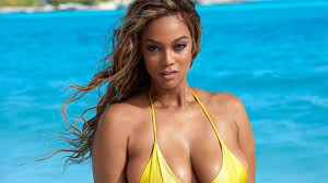 Over Two Decades After She Became The First Black Woman To Cover The Magazine Solo In 1997 Tyra Banks Makes A Sports Illustr Tyra Banks Bikini Tyra Banks Tyra