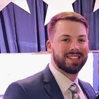 Trevor Munn's Instagram, Twitter & Facebook