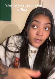 Claudia Hammers Assistant