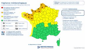 Ce site météo expertisé par des passionnés est autofinancé par la publicité, mais la crise rend la situation durablement compliquée. Premiere Tempete Automnale Christian Tempete Coup De Vent Bulletins Speciaux Infoclimat