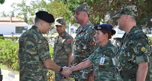 «ειμαστε ετοιμοι για τον πολεμο που ερχεται;» «κοιταξτε τι συμβαινει τωρα στο παρισι για να δειτε τι θα συμβει σε. Syntagmatarxhs Basilikh Almaliwtoy H A3iwmatikos Opr Poy Entypwsiase Ton Arxhgo Ges Bloko