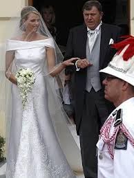 Januar 1978 in bulawayo vor ihrer hochzeit mit fürst albert ii. Furst Albert Und Charlene Haben Ja Gesagt