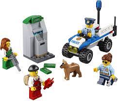 ¡construye lo que quieras con bloques de lego y explora el mundo de tus películas y series favoritas! Juego Para Armar De Lego City Set Basico De Policia 60136 Juguetes Y Juegos Amazon Com
