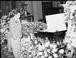 Babe Ruth Pays His Respects At Lou Gehrig S Funeral Post Mortem Pictures Babe Ruth Lou Gehrig