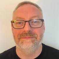 Andrew Newby's Instagram, Twitter & Facebook