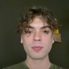 Austin Slusher（@comradeslush） • Threads，暢所欲言