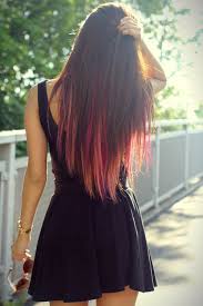 One of the best qualities of dip dyed hair is that regardless of whether you have blonde or brown hair, there is a hot color that can instantly transform your entire look! Colorful Tips Of Homemade Dip Dyed Hair