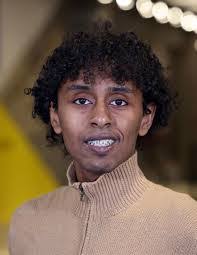 Nina Beam's Instagram, Twitter & Facebook