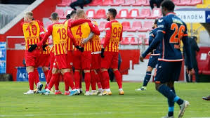 Kayserispor live score (and video online live stream*), team roster with season schedule and results. Super Lig Kayserispor Beat Basaksehir 2 0